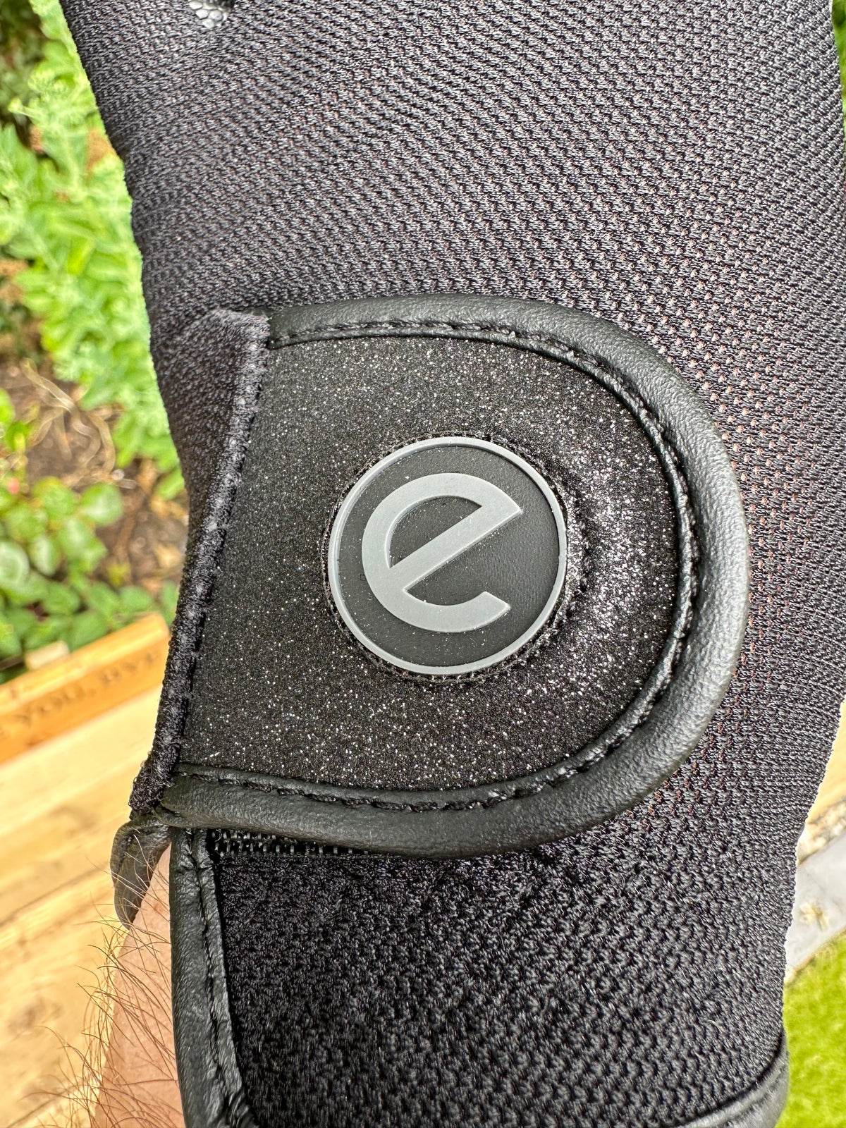 eQUEST GripPro X-LITE Riding Gloves - Black Tonal Glitter Cuff
