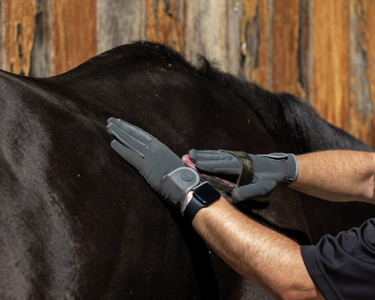 eQUEST GripPro X-LITE Riding Gloves - Grey Regular Cuff