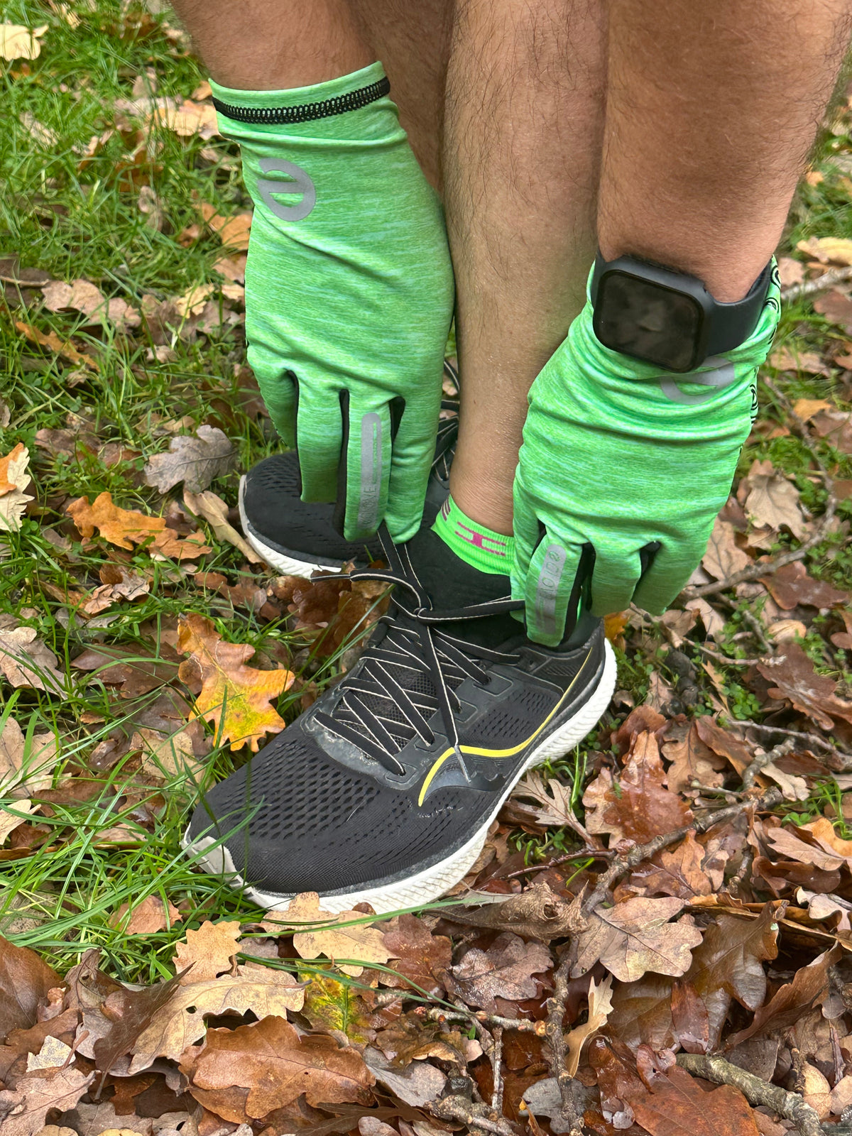 eGLOVE Run Gloves – Green | Touchscreen Running Gloves