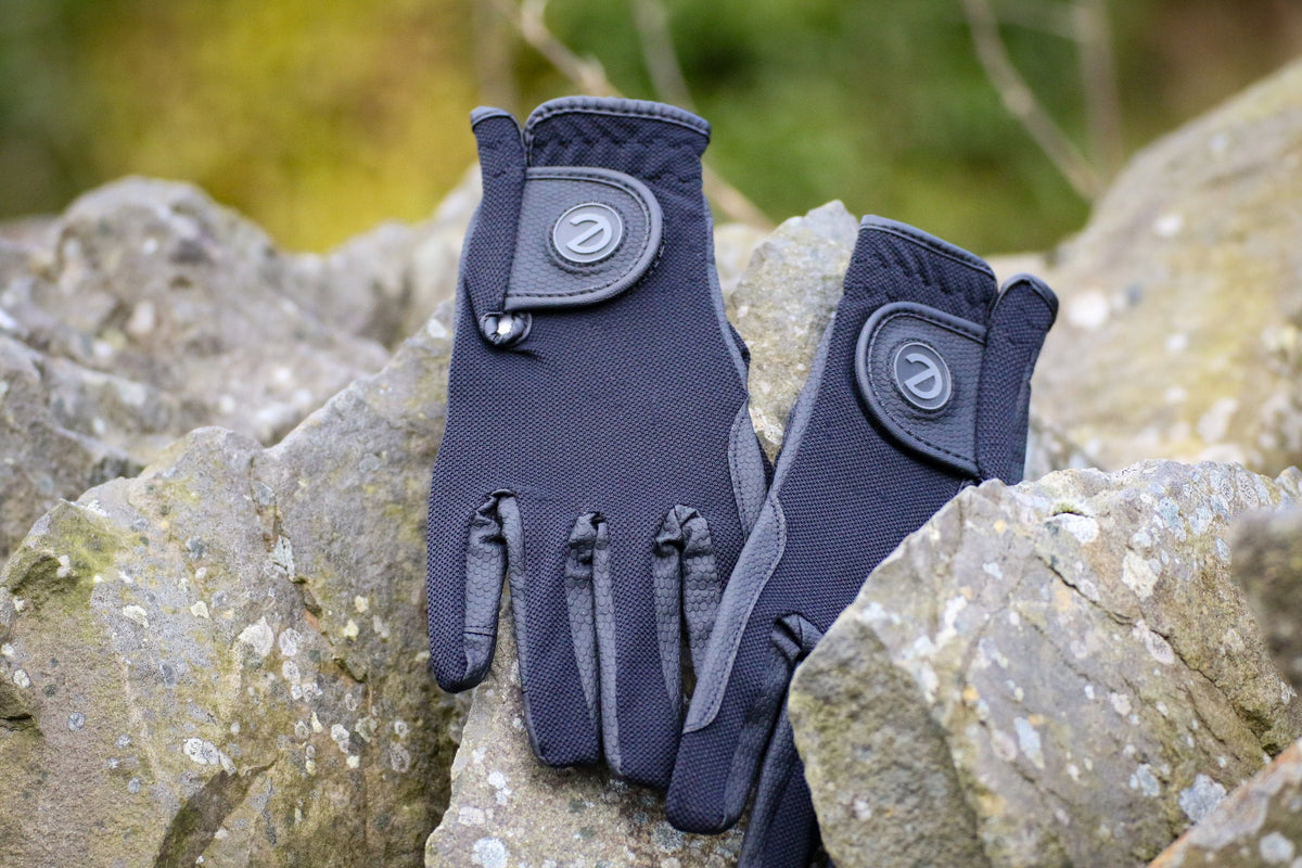 eQUEST GripPro X-LITE Riding Gloves - Black Regular Cuff