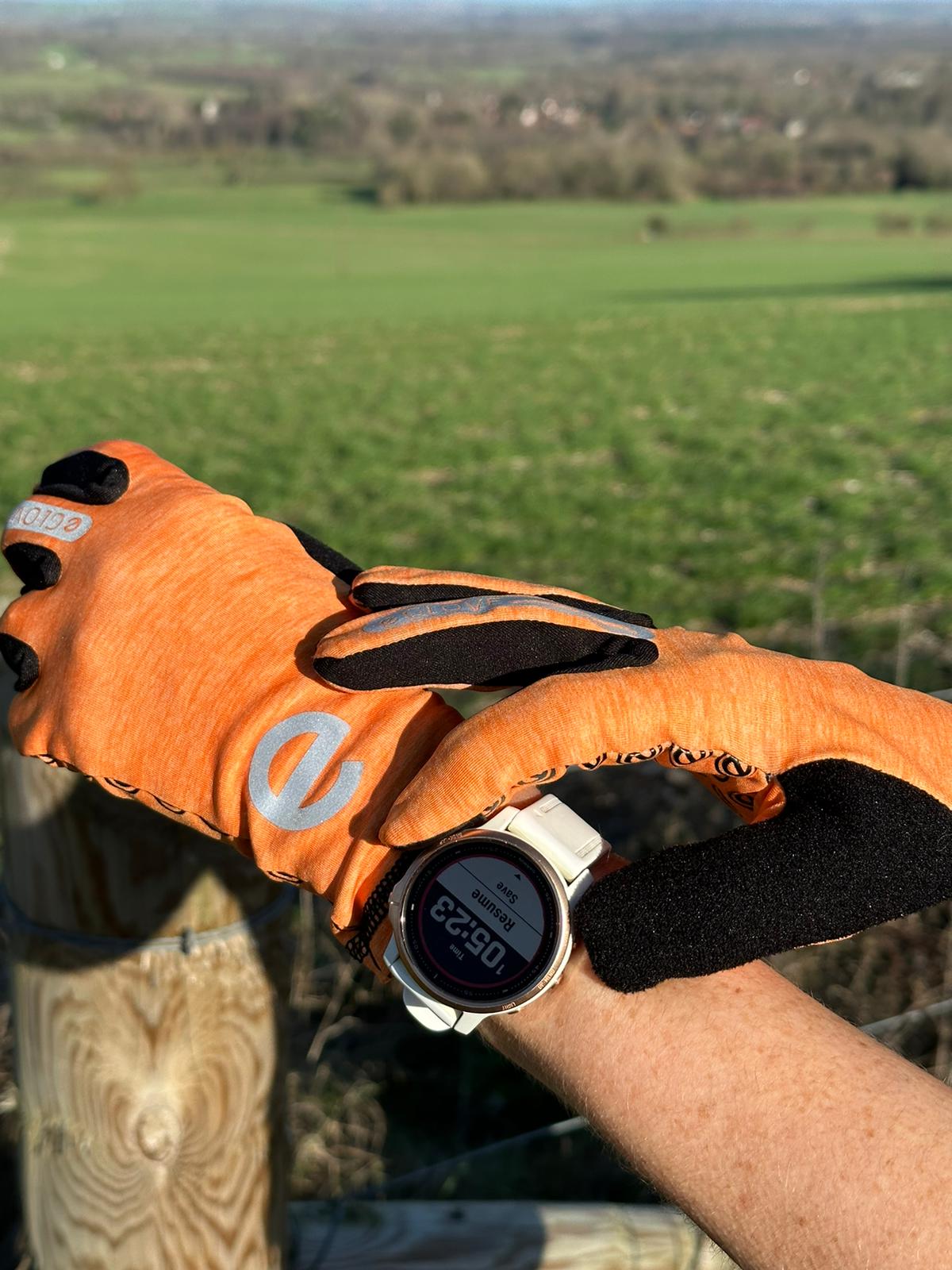 eGLOVE Run Gloves – Orange | Touchscreen Running Gloves